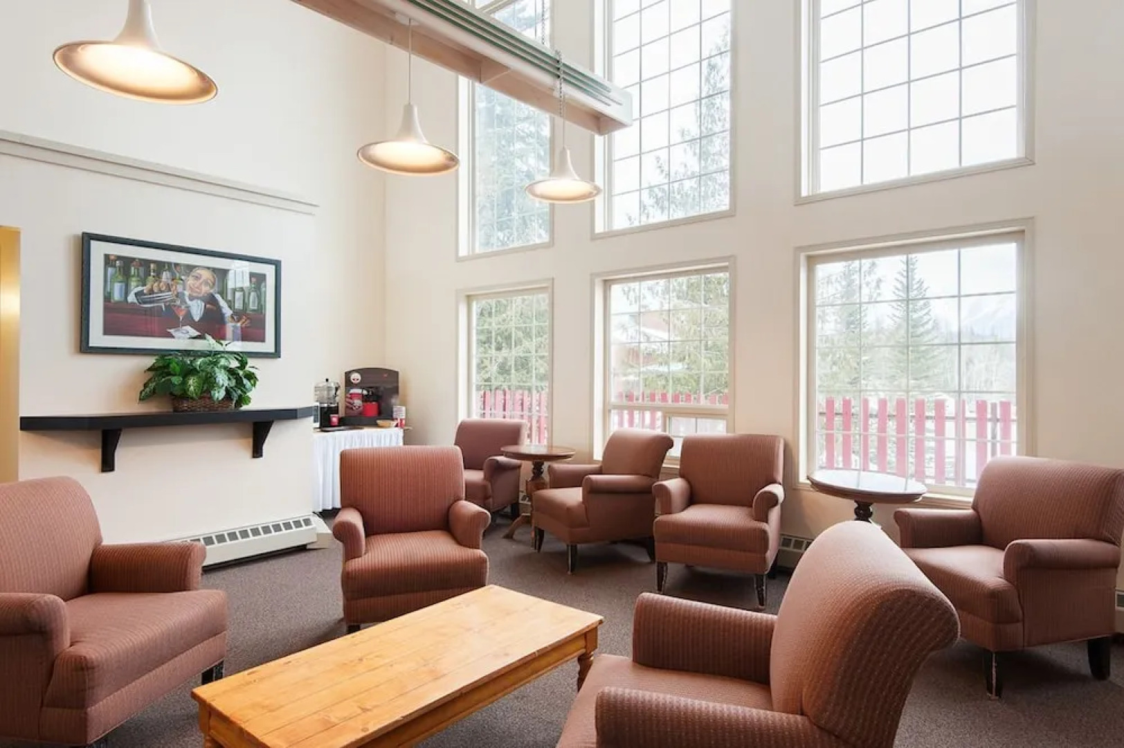 Fernie Slopeside Lodge