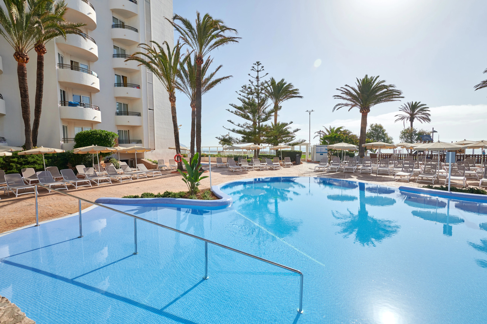 Hipotels Dunas Cala Millor Aparthotel