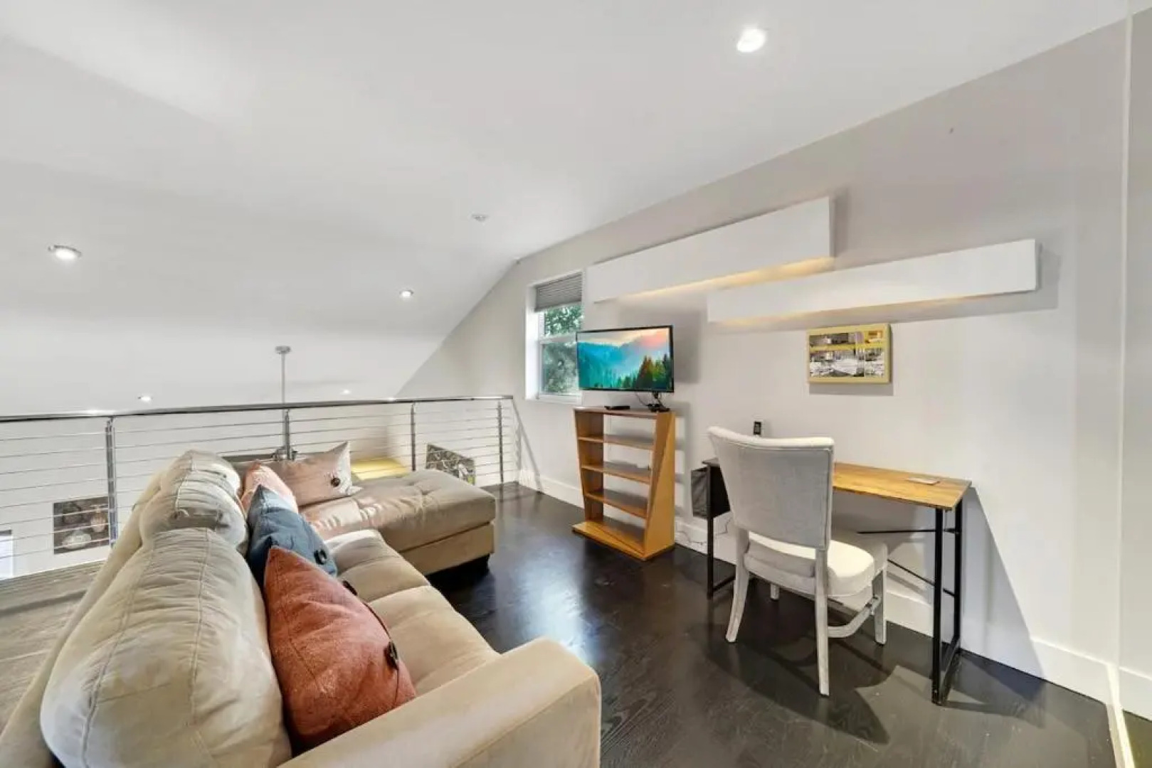 Blue stone lake home by PMI