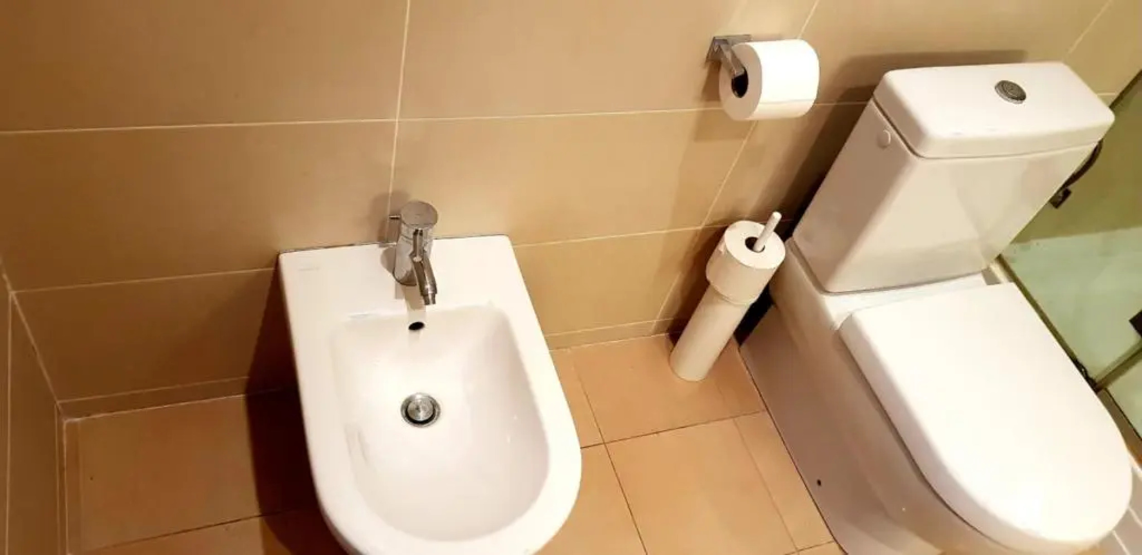 Exceptional Uzupis Bridge 3 Bedroom Apartment