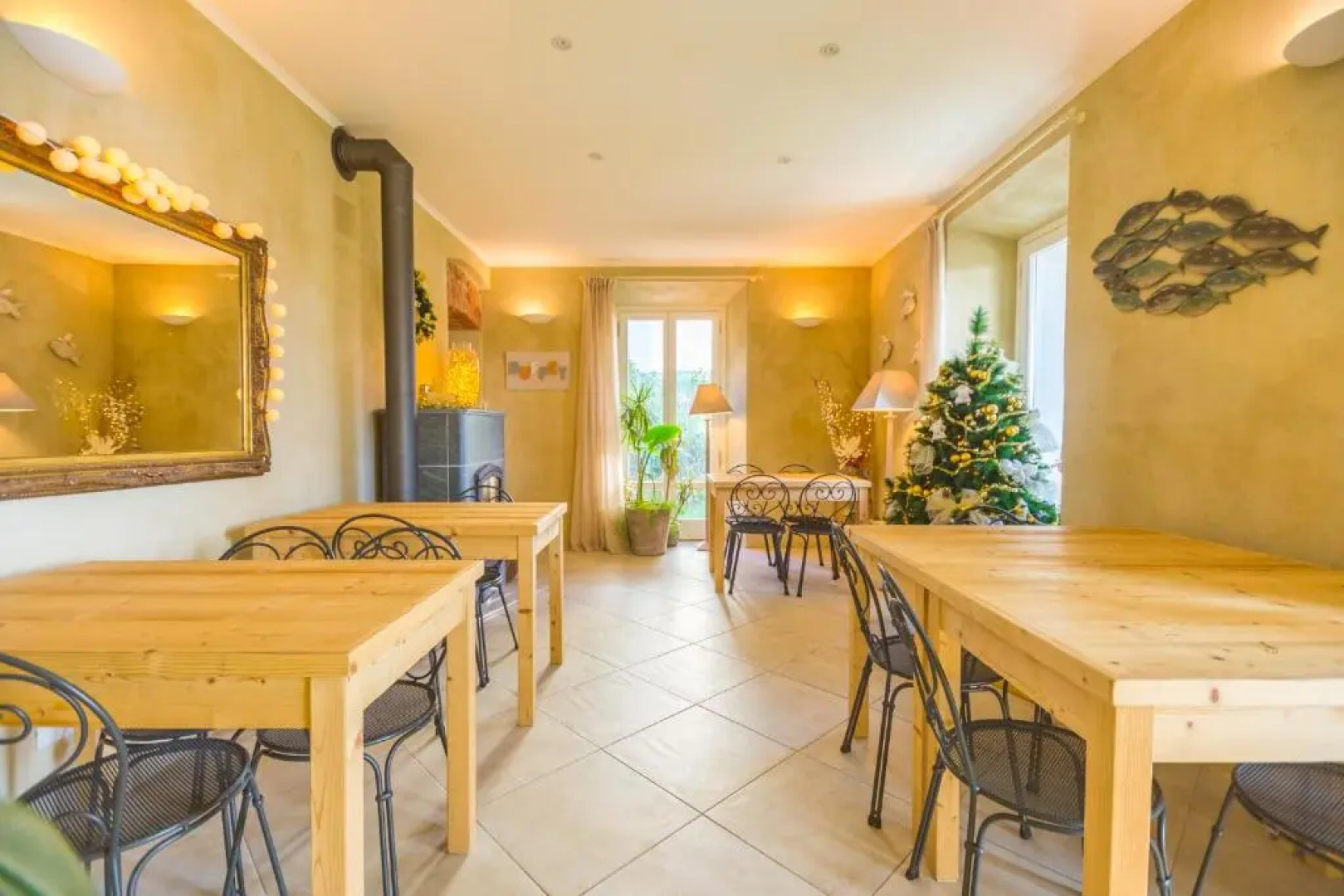 White Lilac romantic B&B adults only