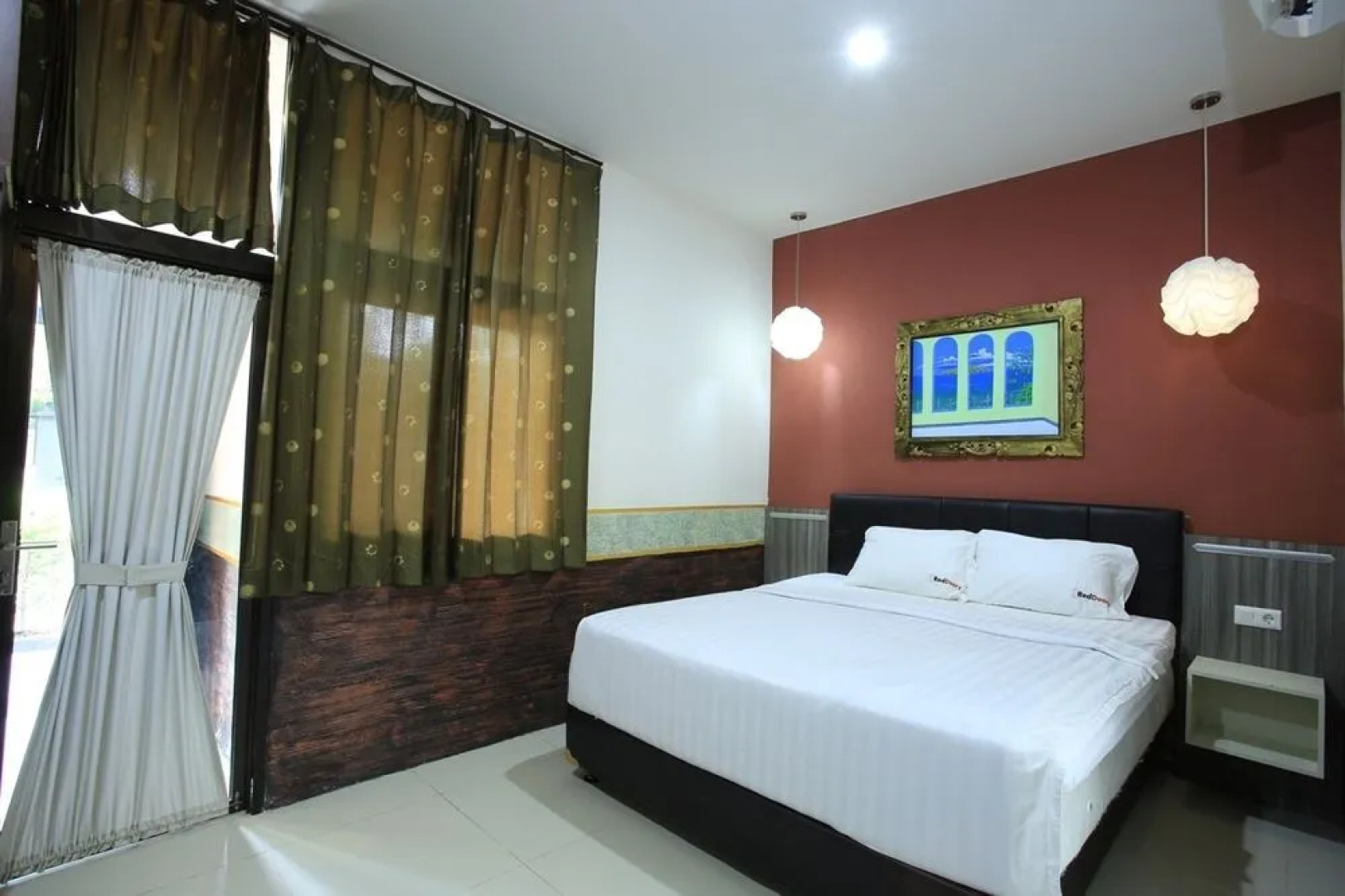 The Palm Suite Villa & Spa