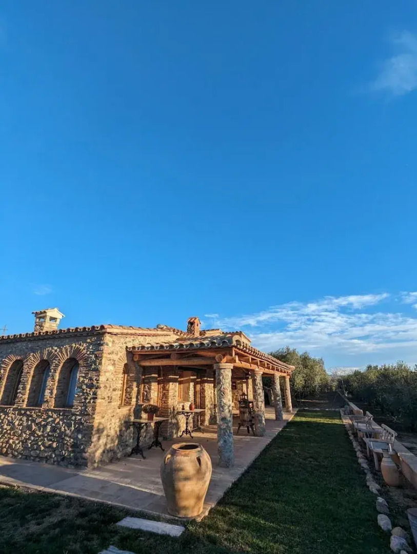 Casa Hostalets - In the Middle of the Olive Trees