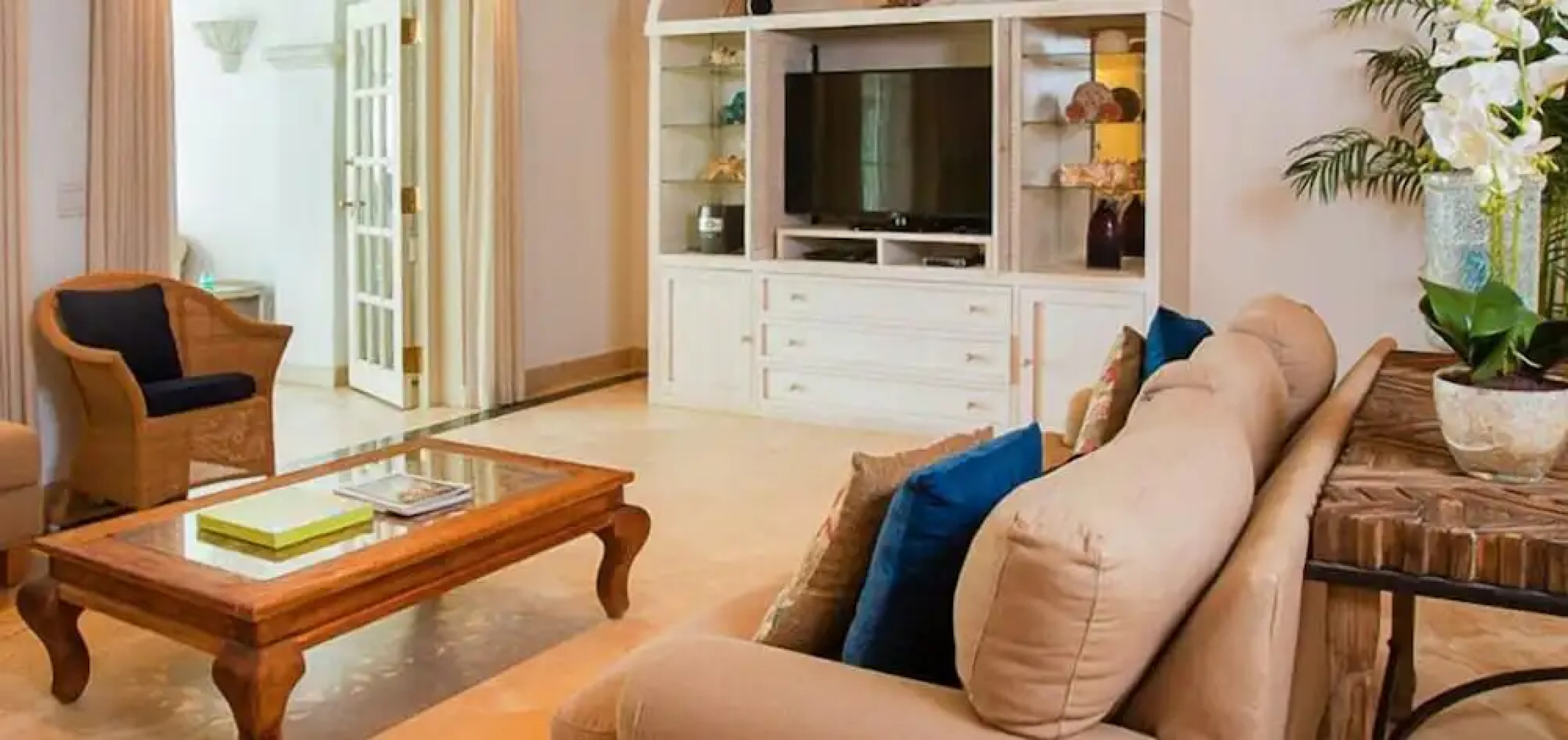 Old Trees 3 - Condo Halcyon