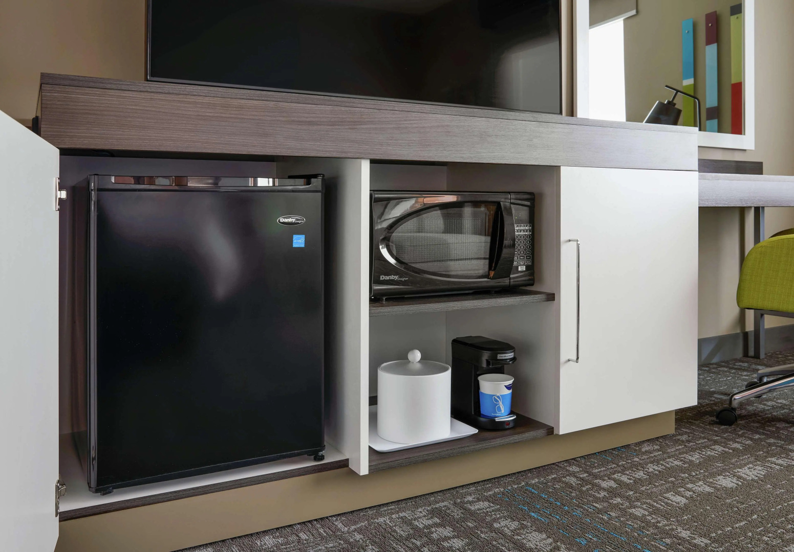 Hampton Inn & Suites Chicago Waukegan