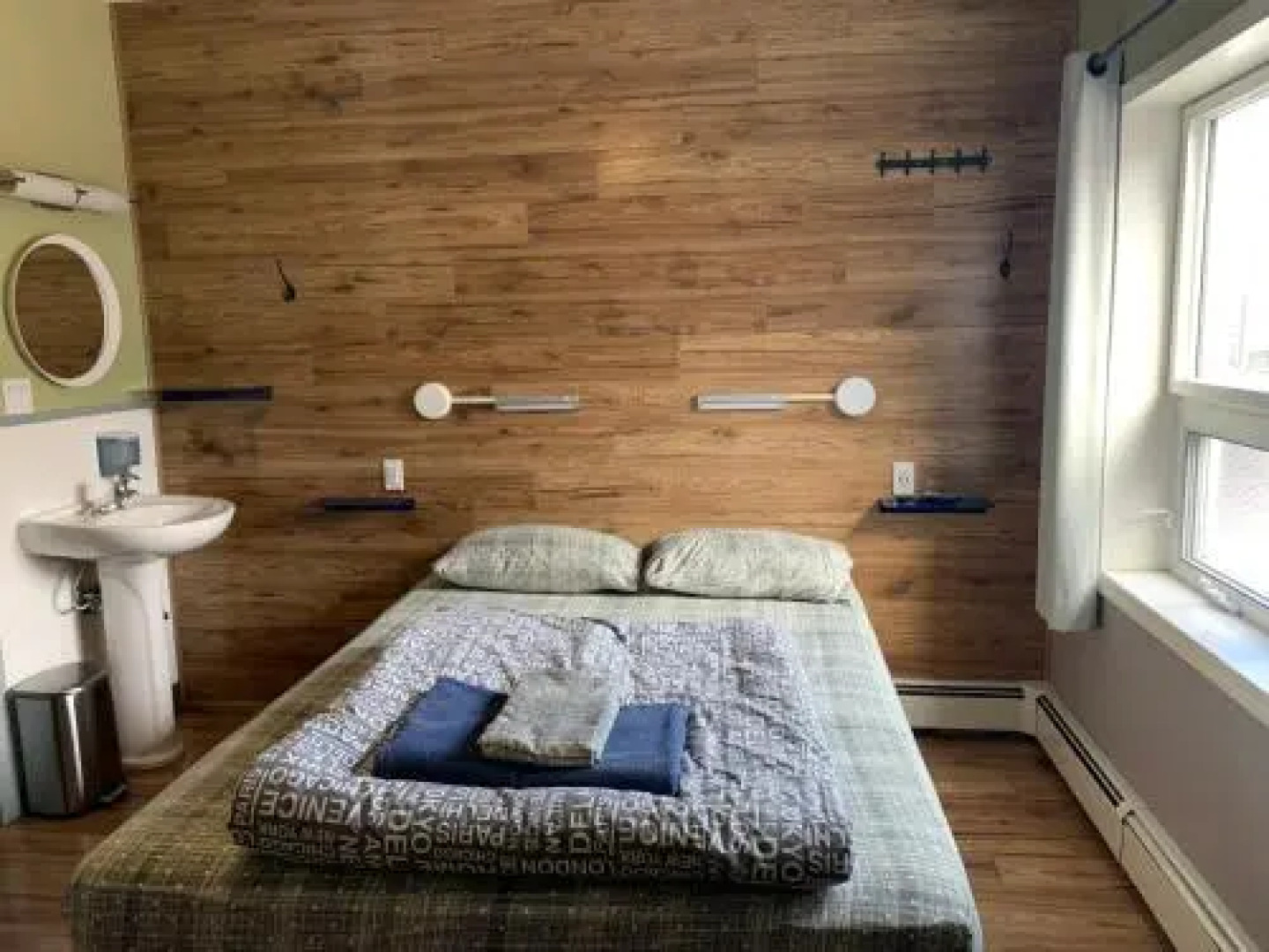 Jasper Downtown Hostel