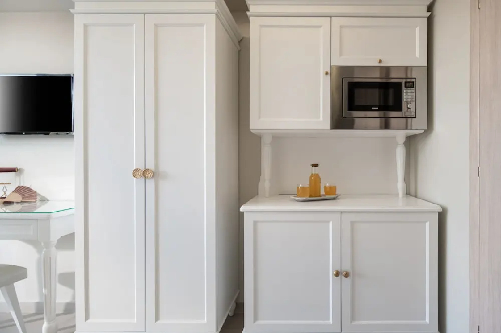 Light Blue Luxury Rooms