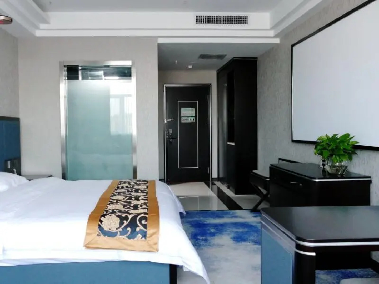 GreenTree Inn Hami Railway Station Bayi Road