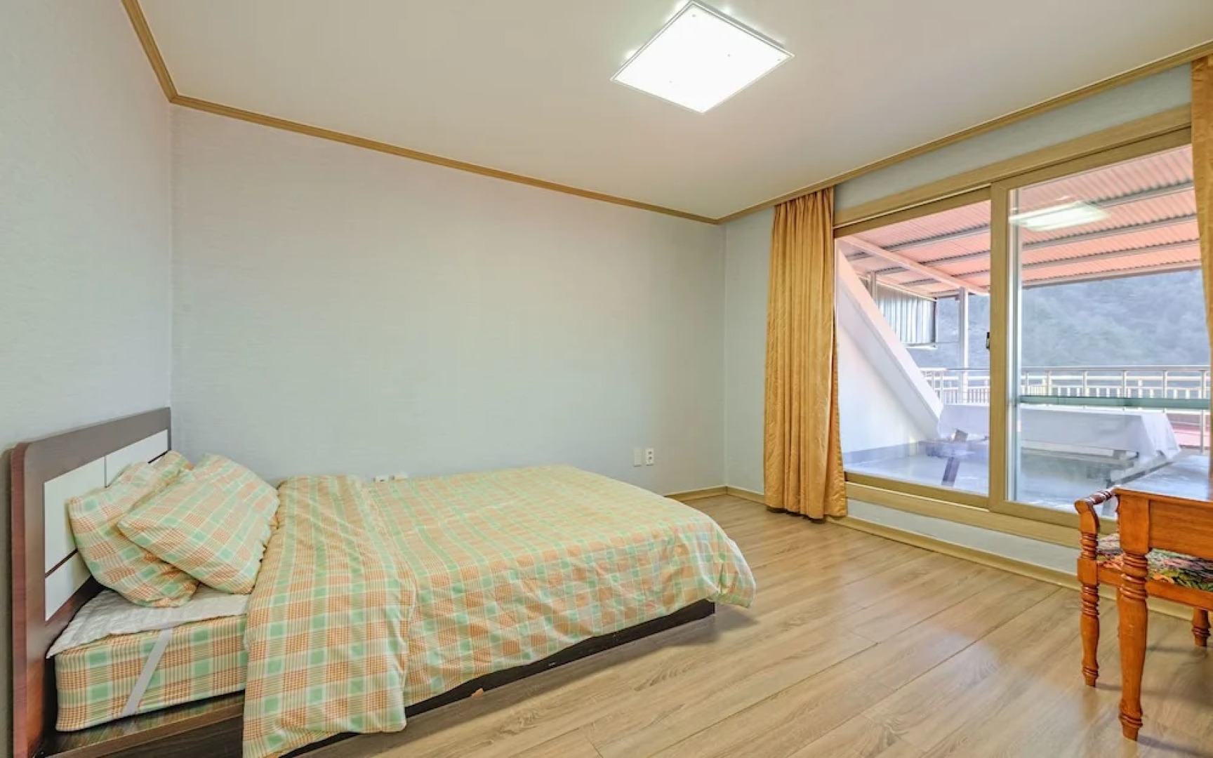 Sancheong Sinsegye Jirisan Resort