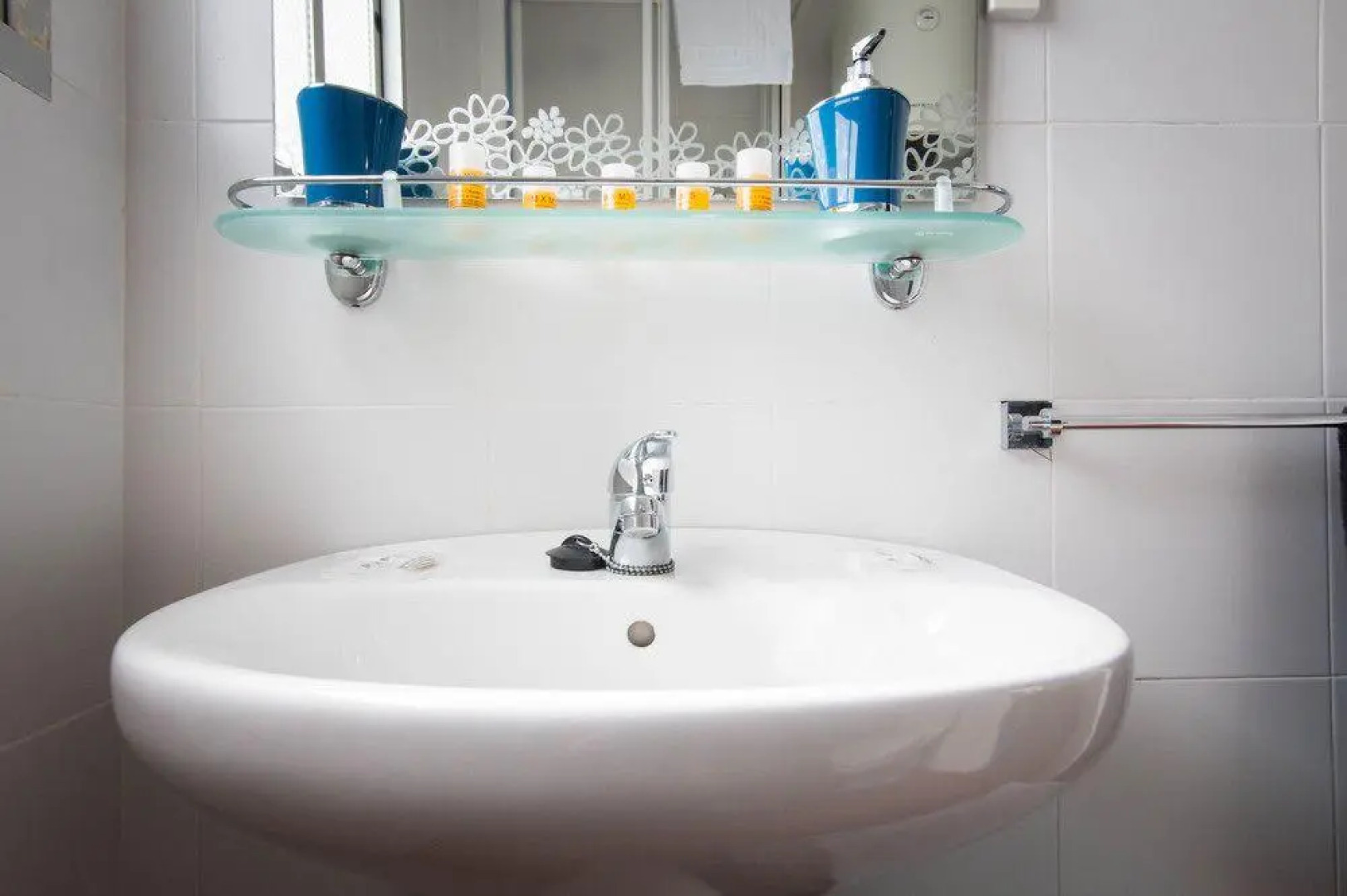 Holidays2Torremolinos Apartamento de 3 dormitorios con terraza y piscina comunitaria