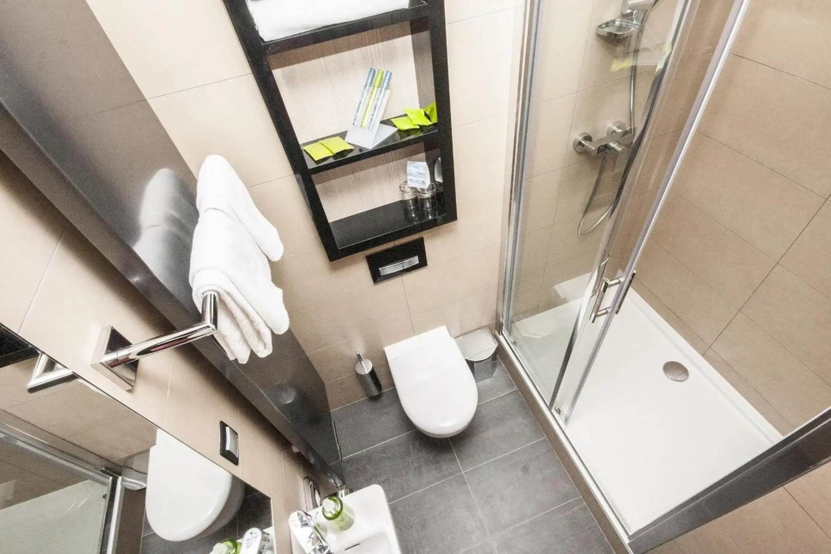 Hotel Aquacity Riverside