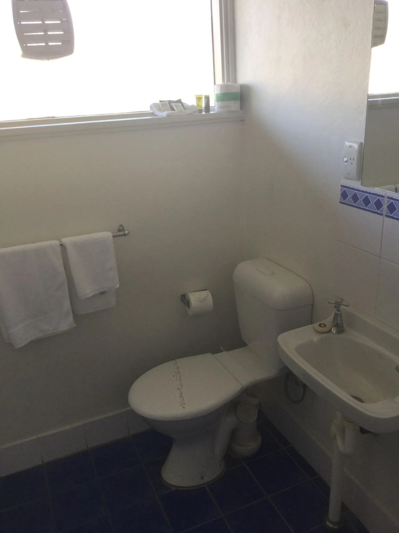 Bathurst Studio Apartments