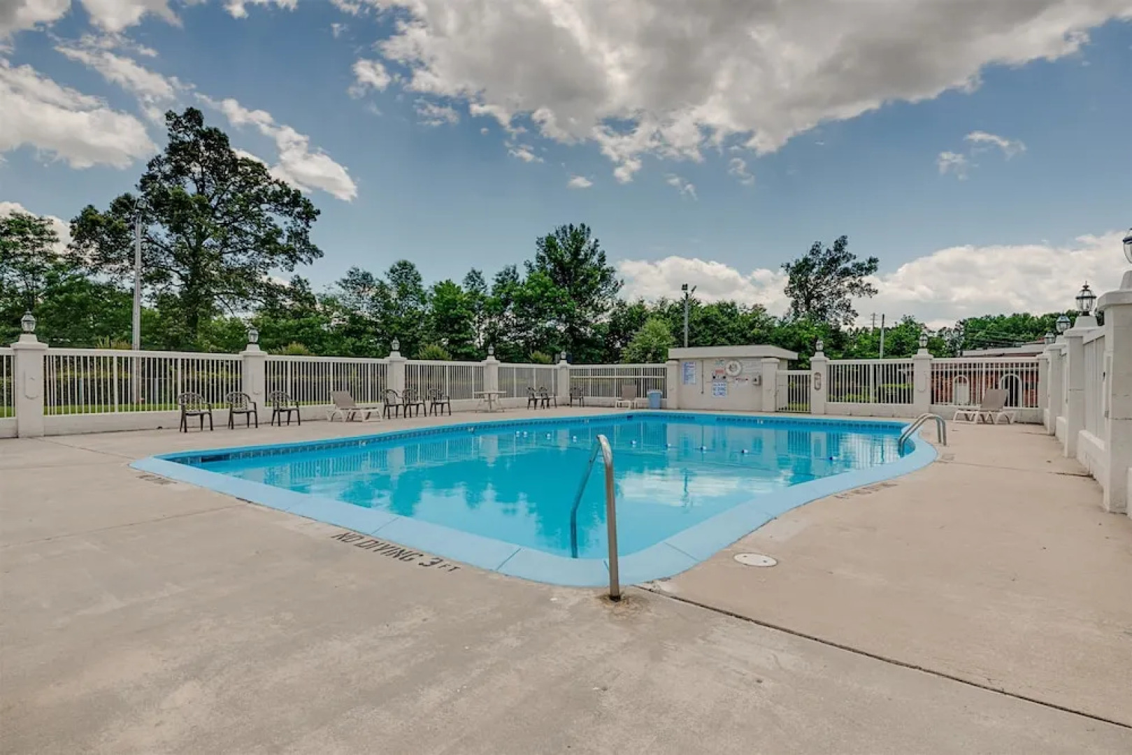 Motel 6 - High Point