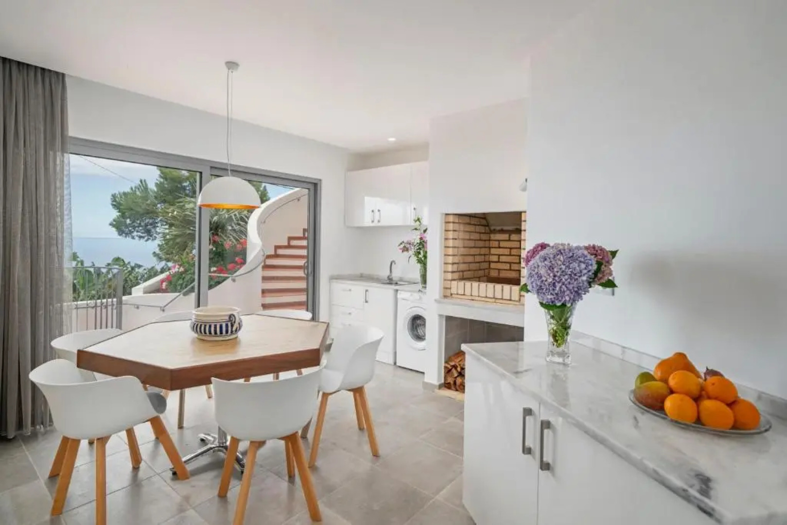 Villa do Mar IV by OurMadeira