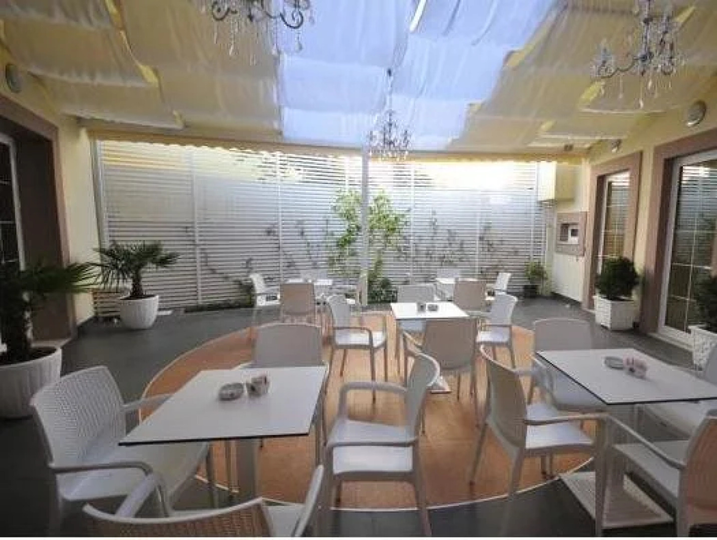 Hotel Vila Kerciku & Spa