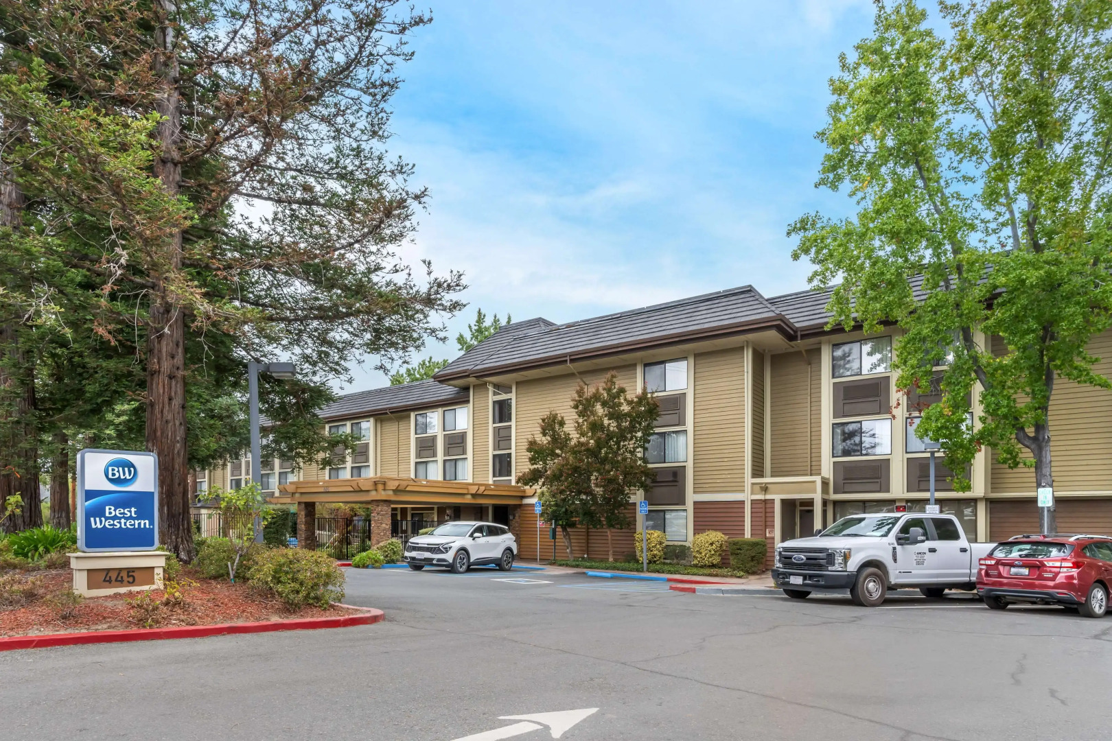 Best Western John Muir Inn