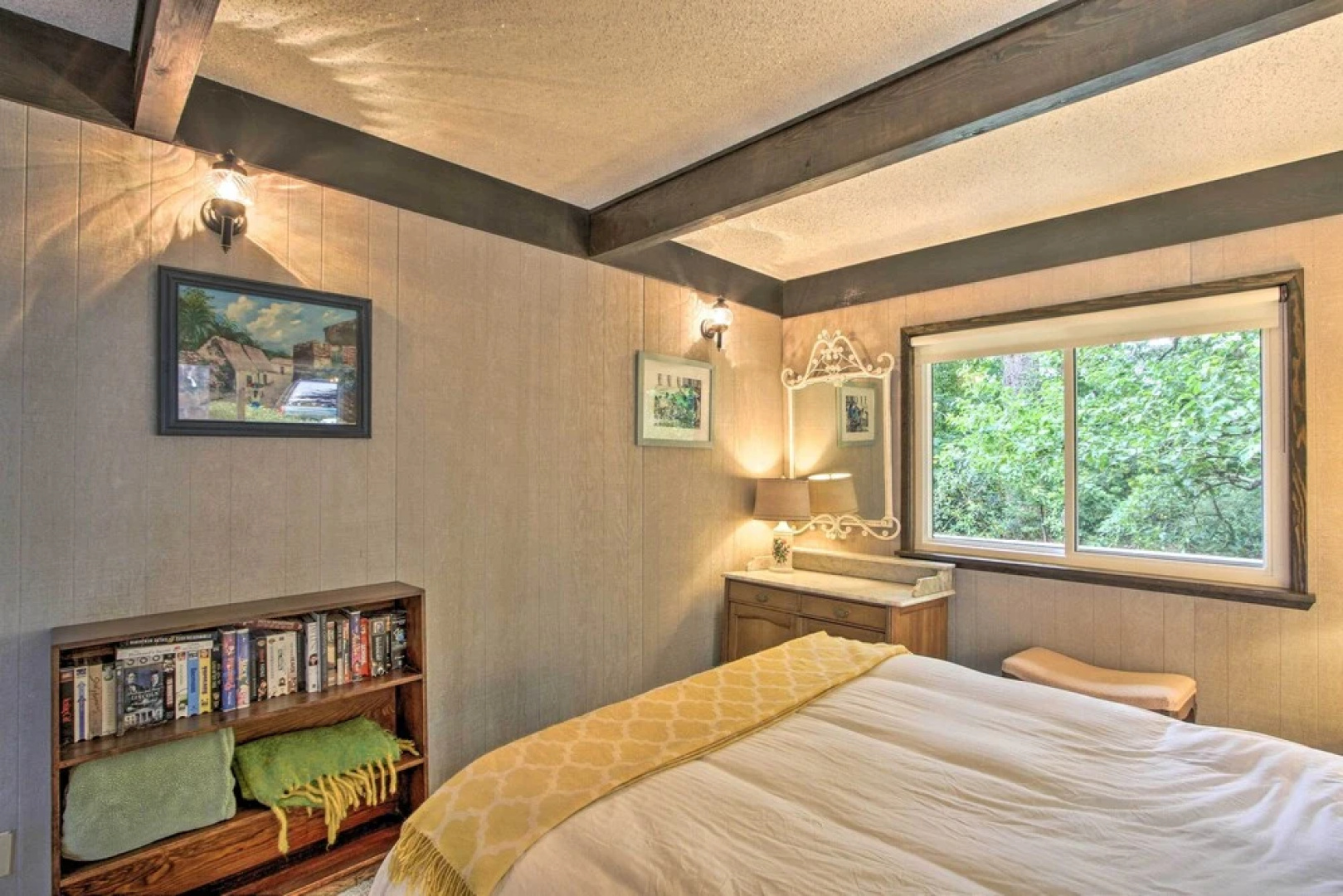 Waterfront Cabin w/ Fire Pit in Gig Harbor!