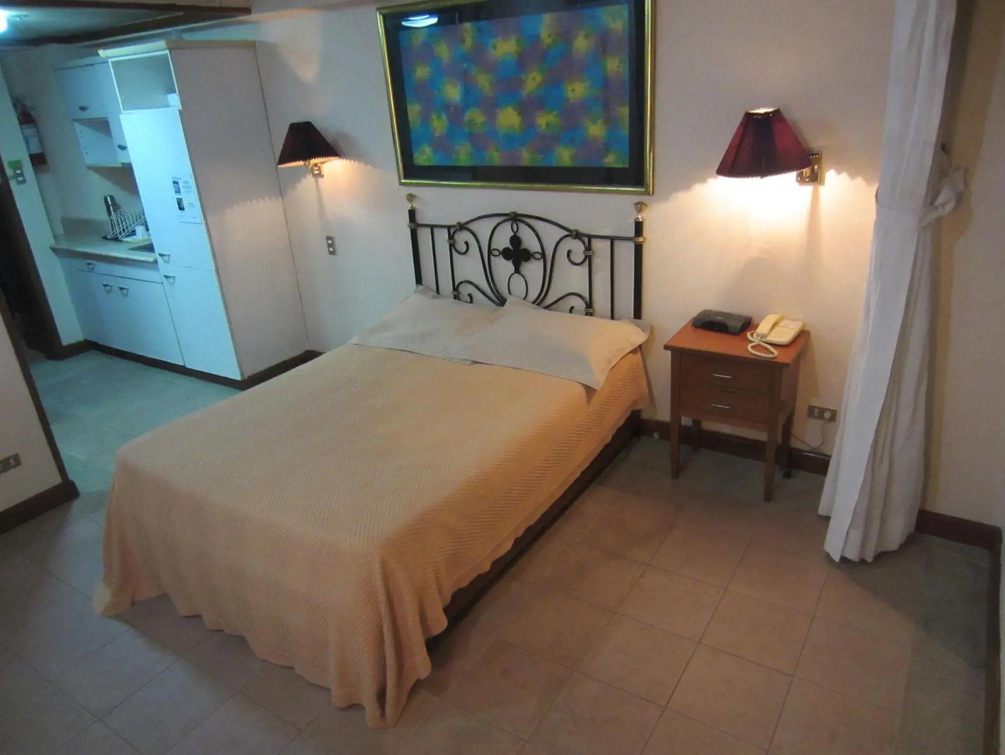 Corporate Executive Orient Suites