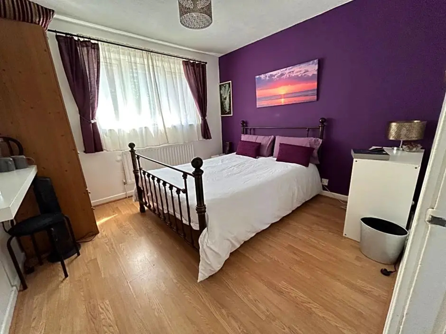 Home from home, close to Redditch hospital & transport links