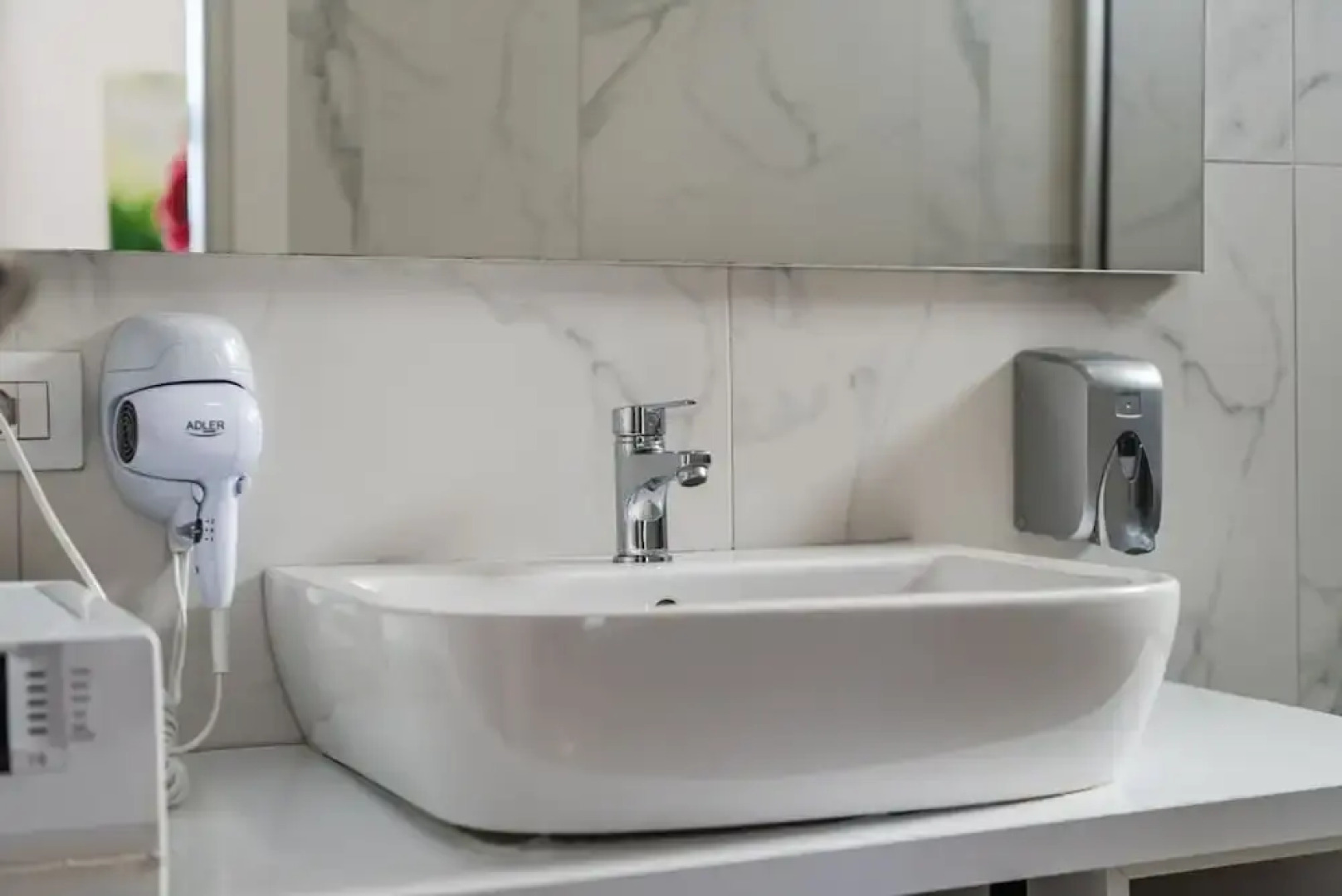 Stylish Studio With Spacious Balcony -trendafili