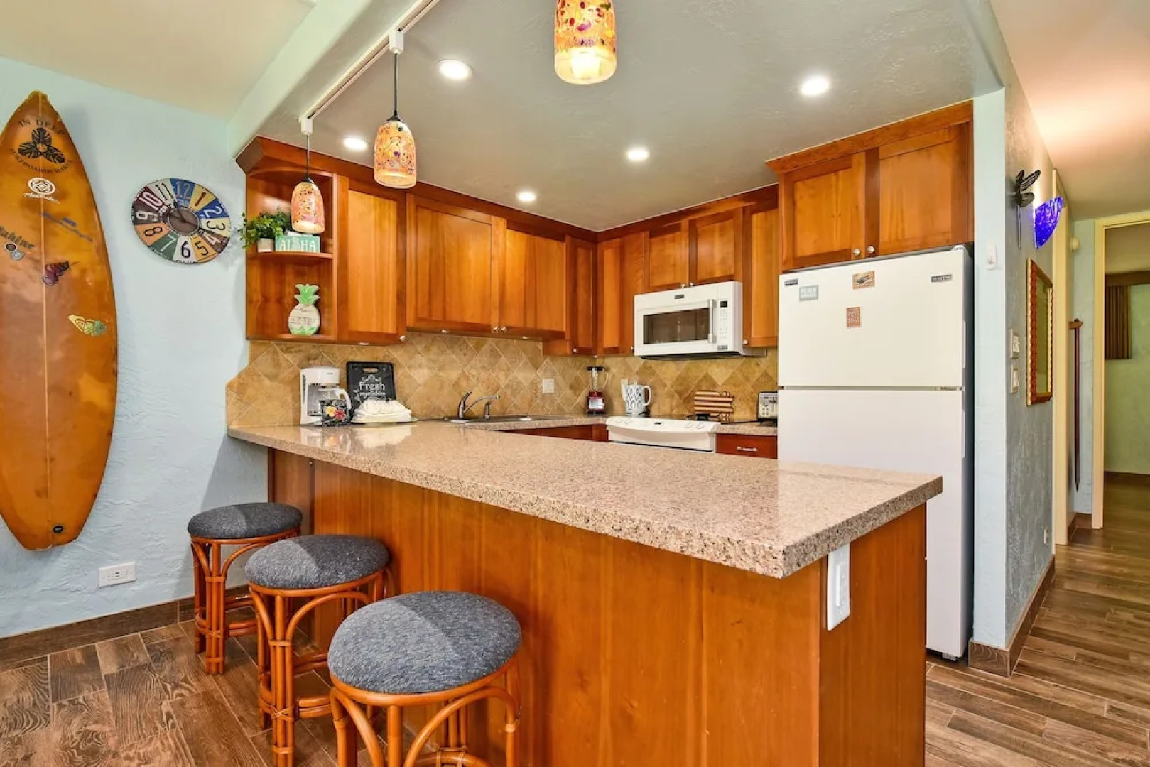 Papakea #g103 2 Bedroom Condo by RedAwning