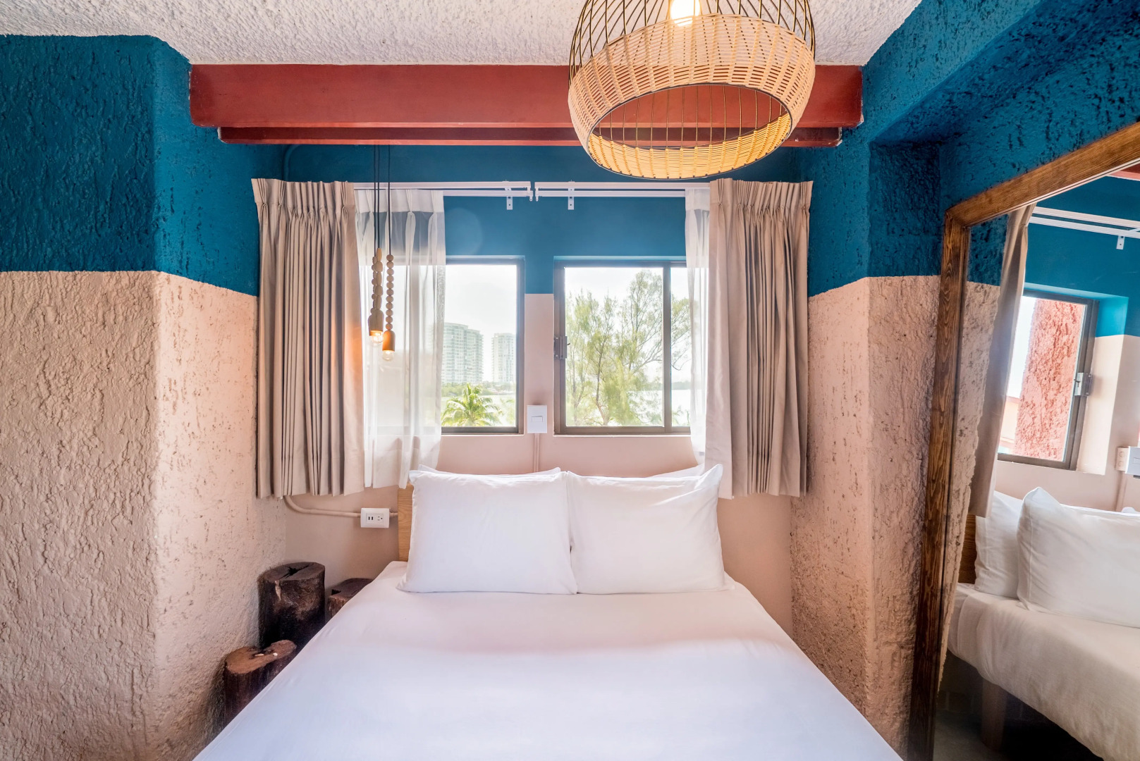 Отель Selina Cancun Laguna Hotel Zone