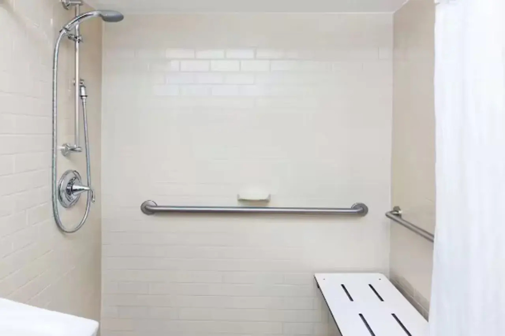 Sonesta Simply Suites Pittsburgh Airport