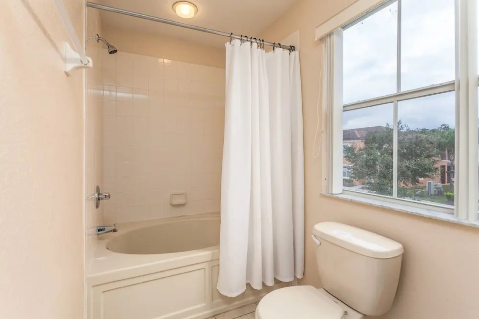 Regal Oaks-RU959 Villa	