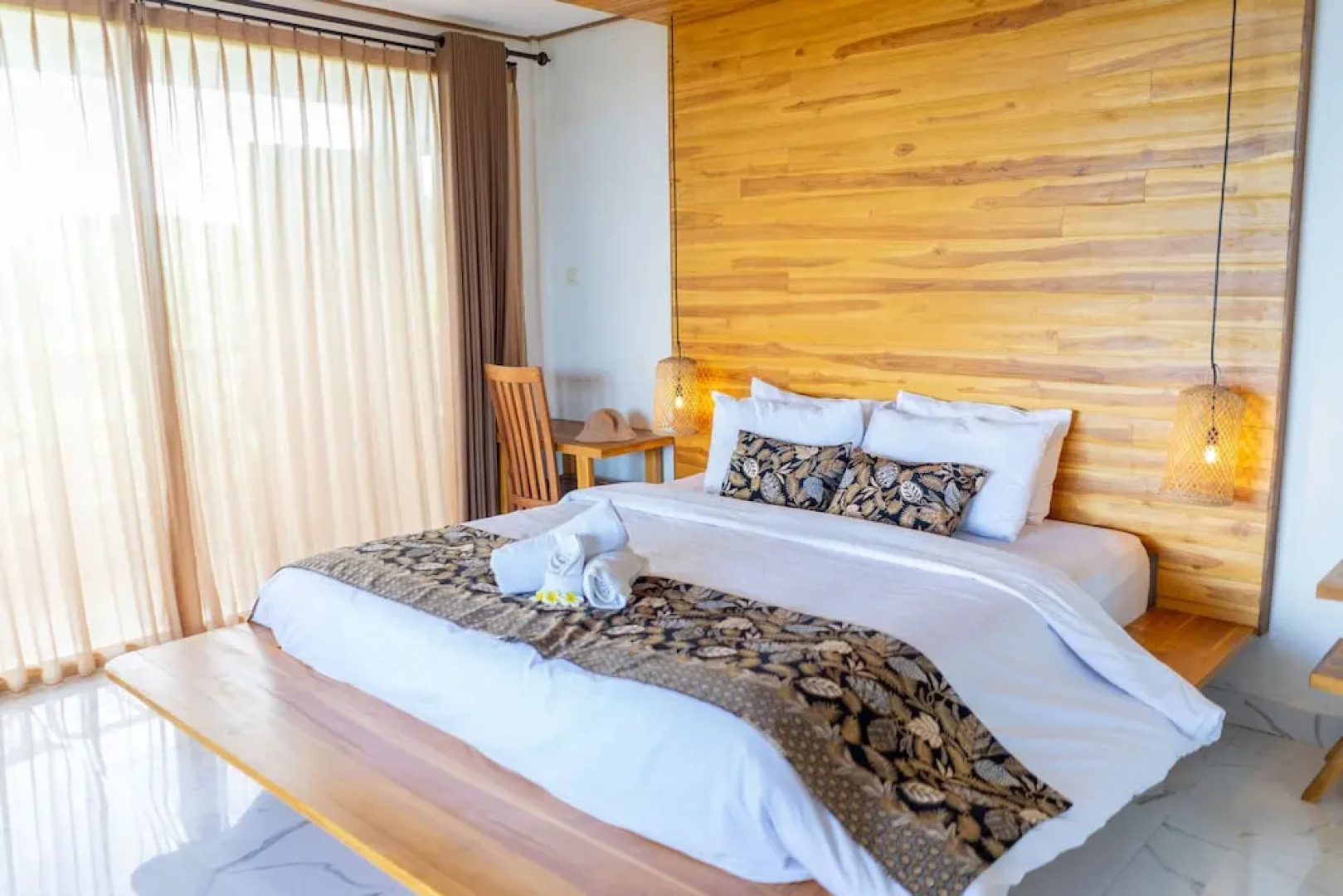 West Break Bali Medewi