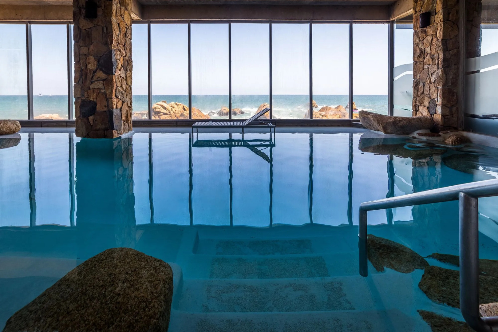 Radisson Blu Acqua Hotel & Spa Concon