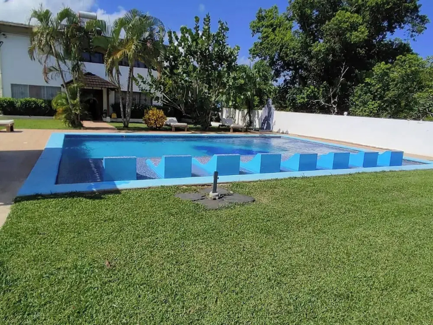 Natural Pool Villa Perfect for Families