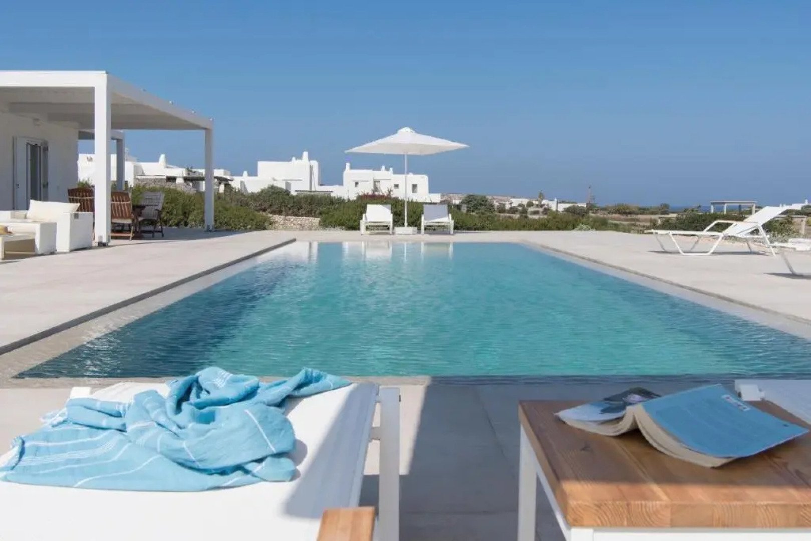 White Santa Maria Villa