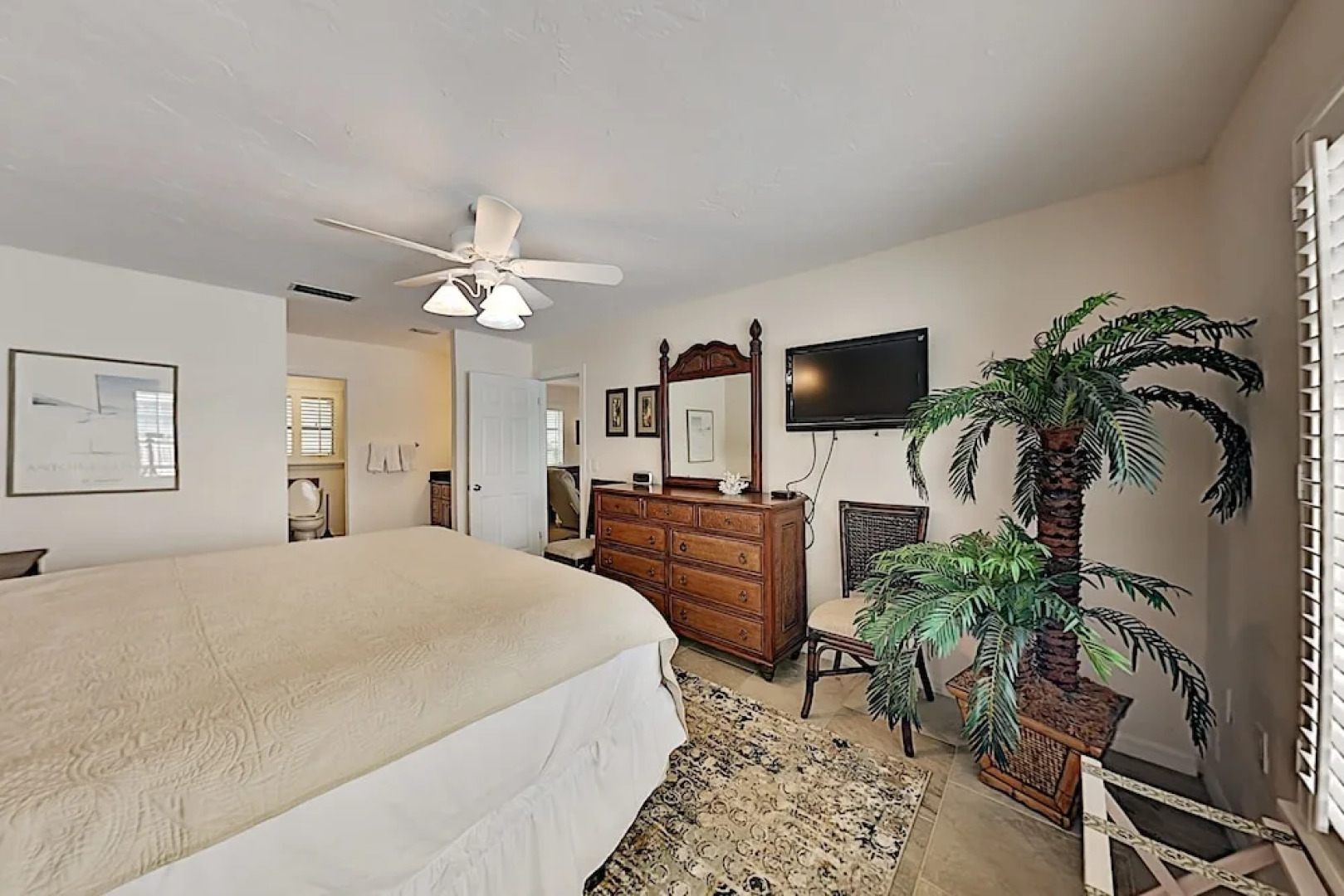 Canal-front Getaway W/ Pool - Minutes To Beach! 2 Bedroom Home