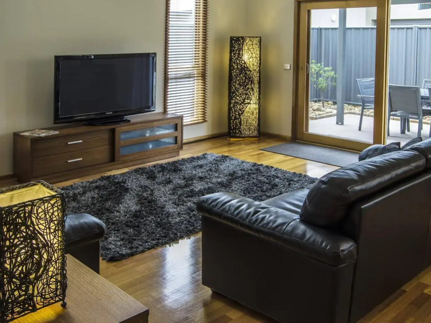 The Lakes Apartments