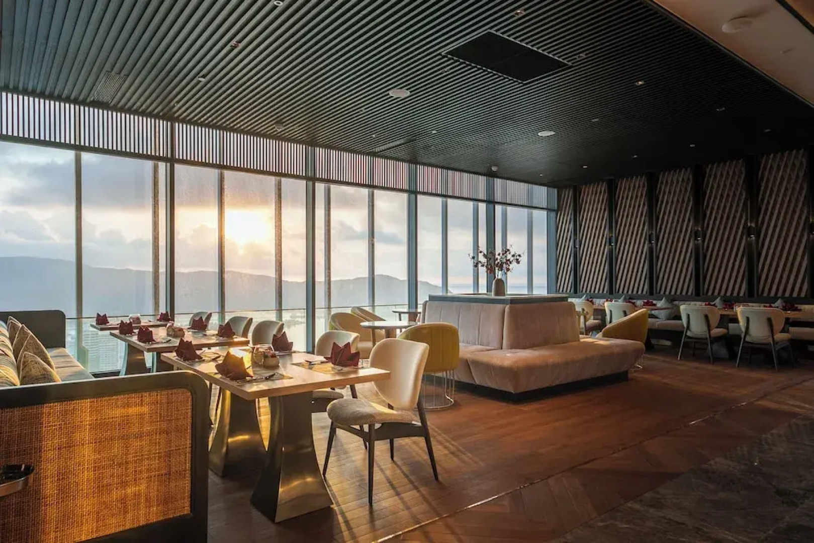 Grand Hyams Hotel - Quy Nhon Beach