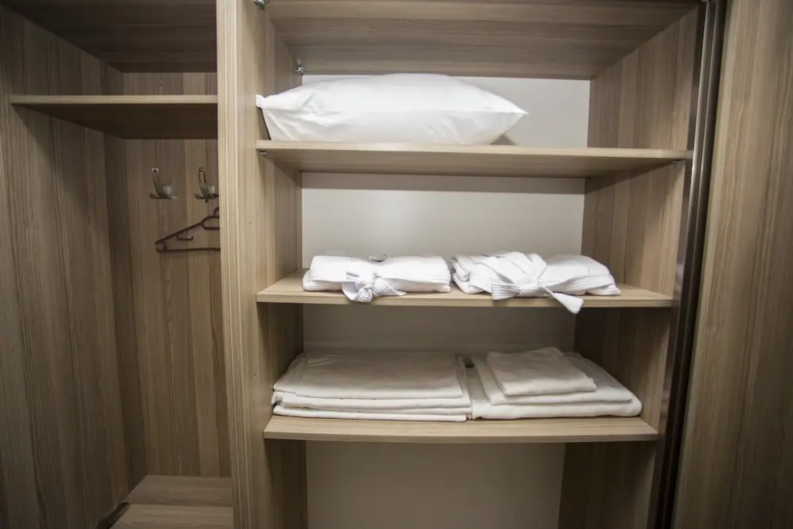 Apartment Natalia Sea Towers