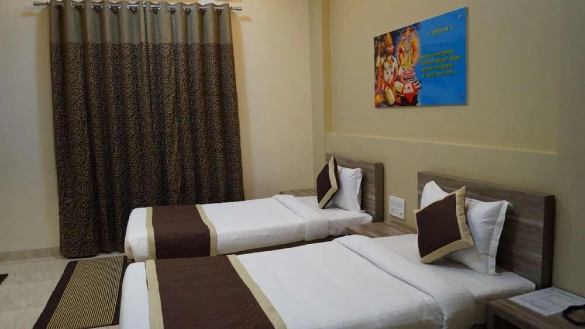 RnB ShantiNiketan, Salasar