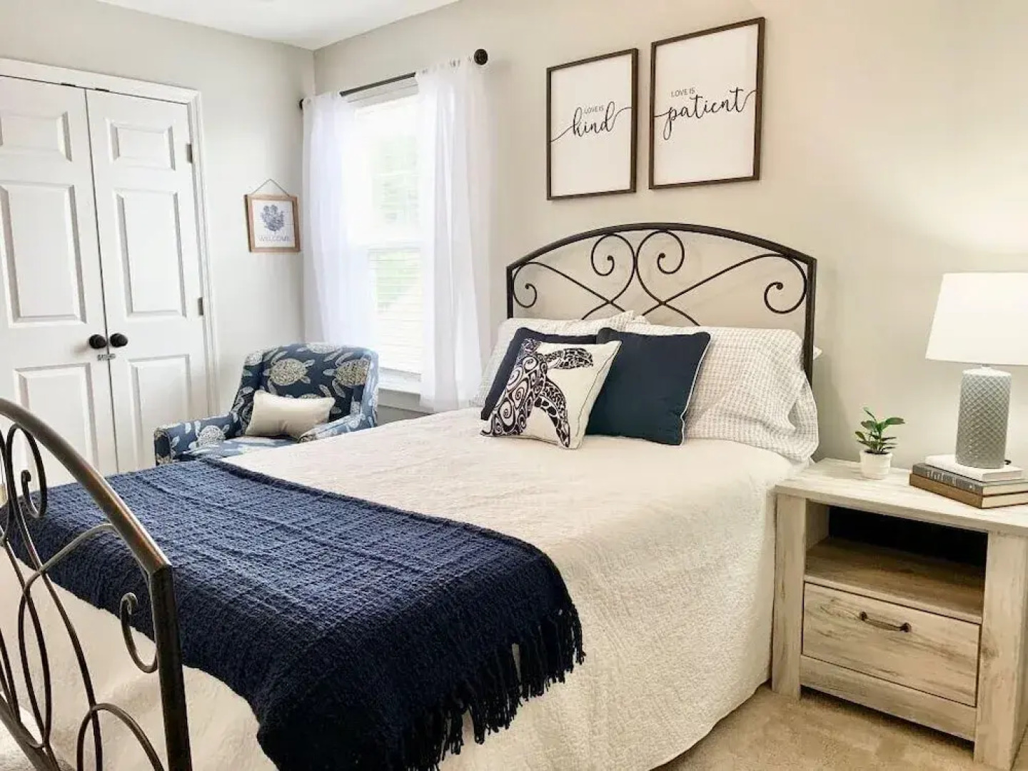 Saltee Cove Coastal Getaway - Charming 3 Bedroom/2.5 Bath Lowcountry Cottage