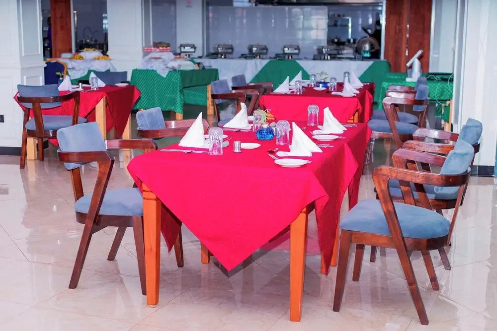 The Dalton Grand Hotel