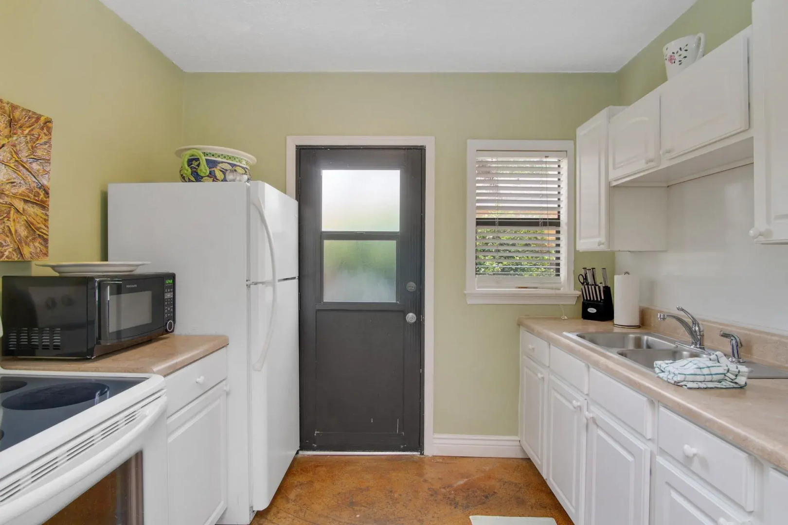 Beach Place Guesthouses