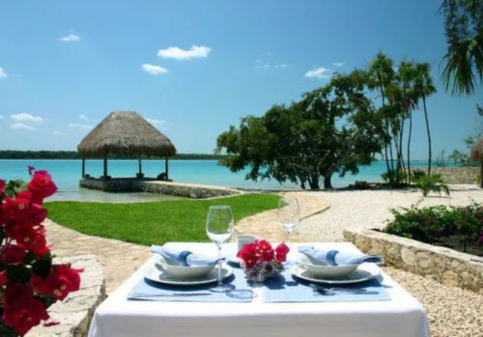 Bacalar Lagoon Resort