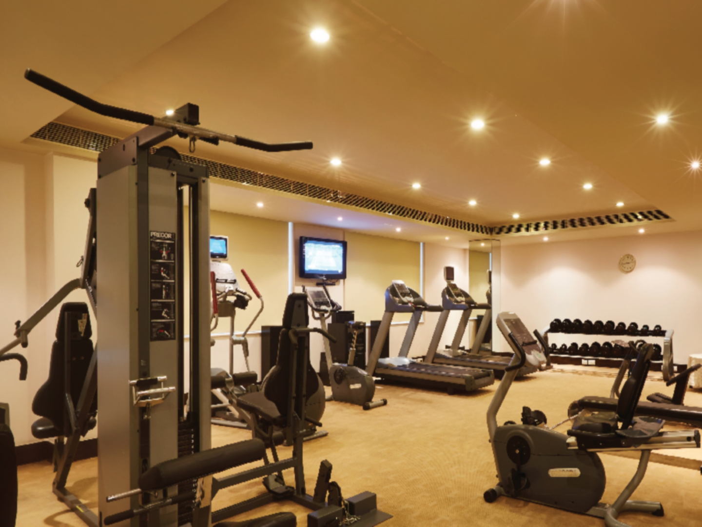 Vivanta Vijayawada, MG Road