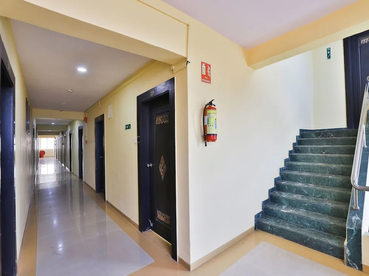 Hotel Lotus Residency