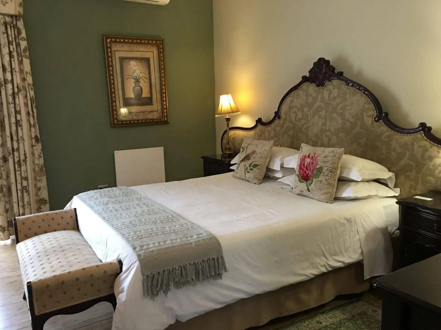 Dunvegan Execu Lodge