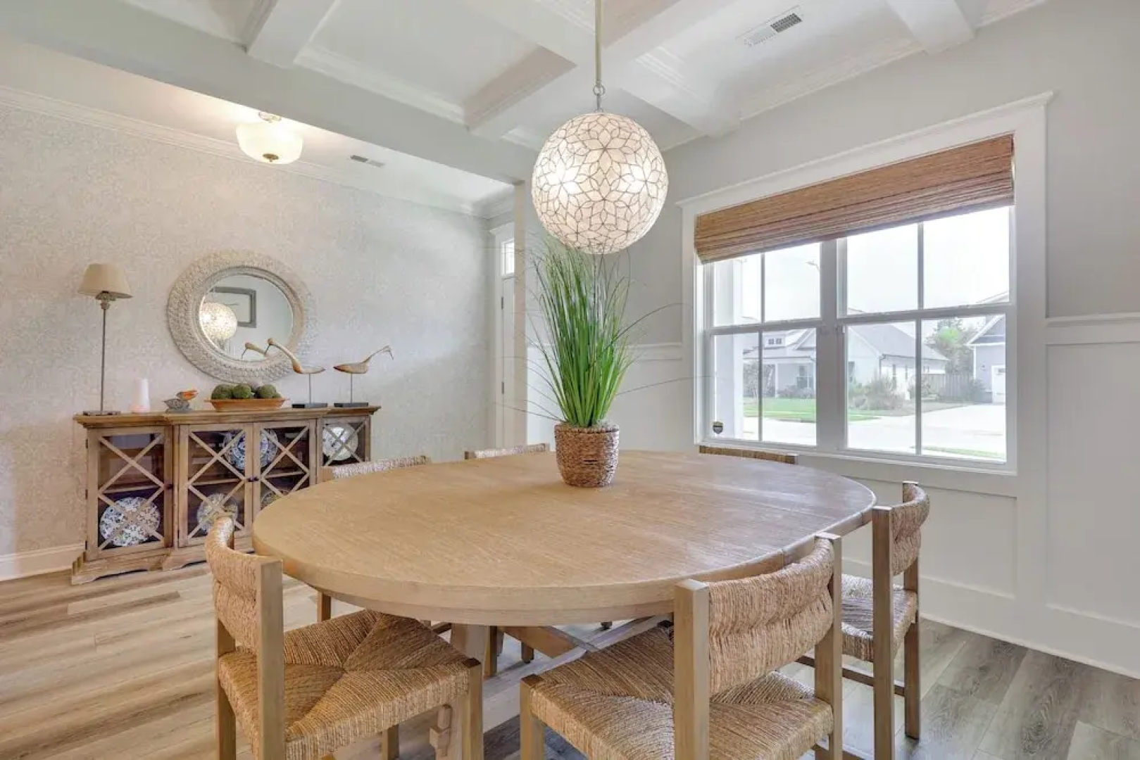 Spacious Home w/ Screened Patio in Wilmington!