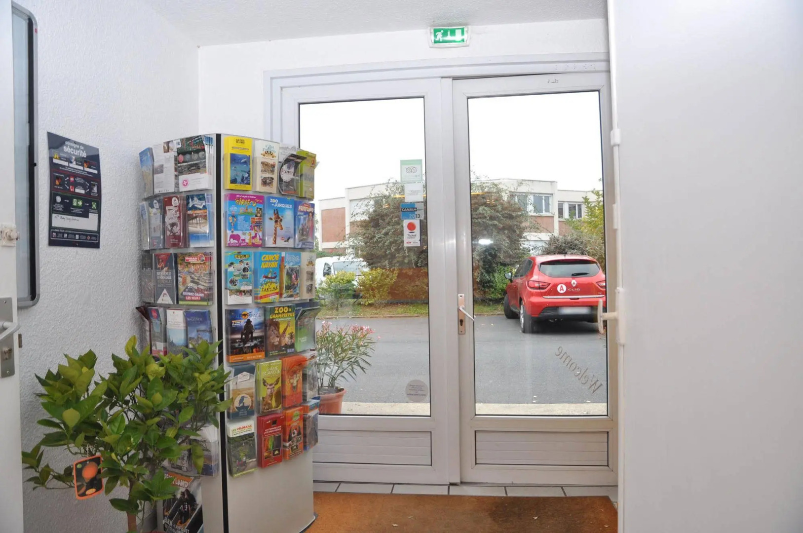 Brit Hotel Caen Mondeville