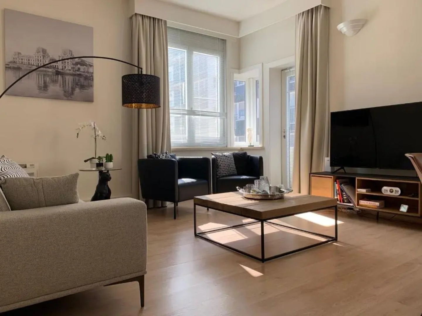 Suite Euphrosina Oostende