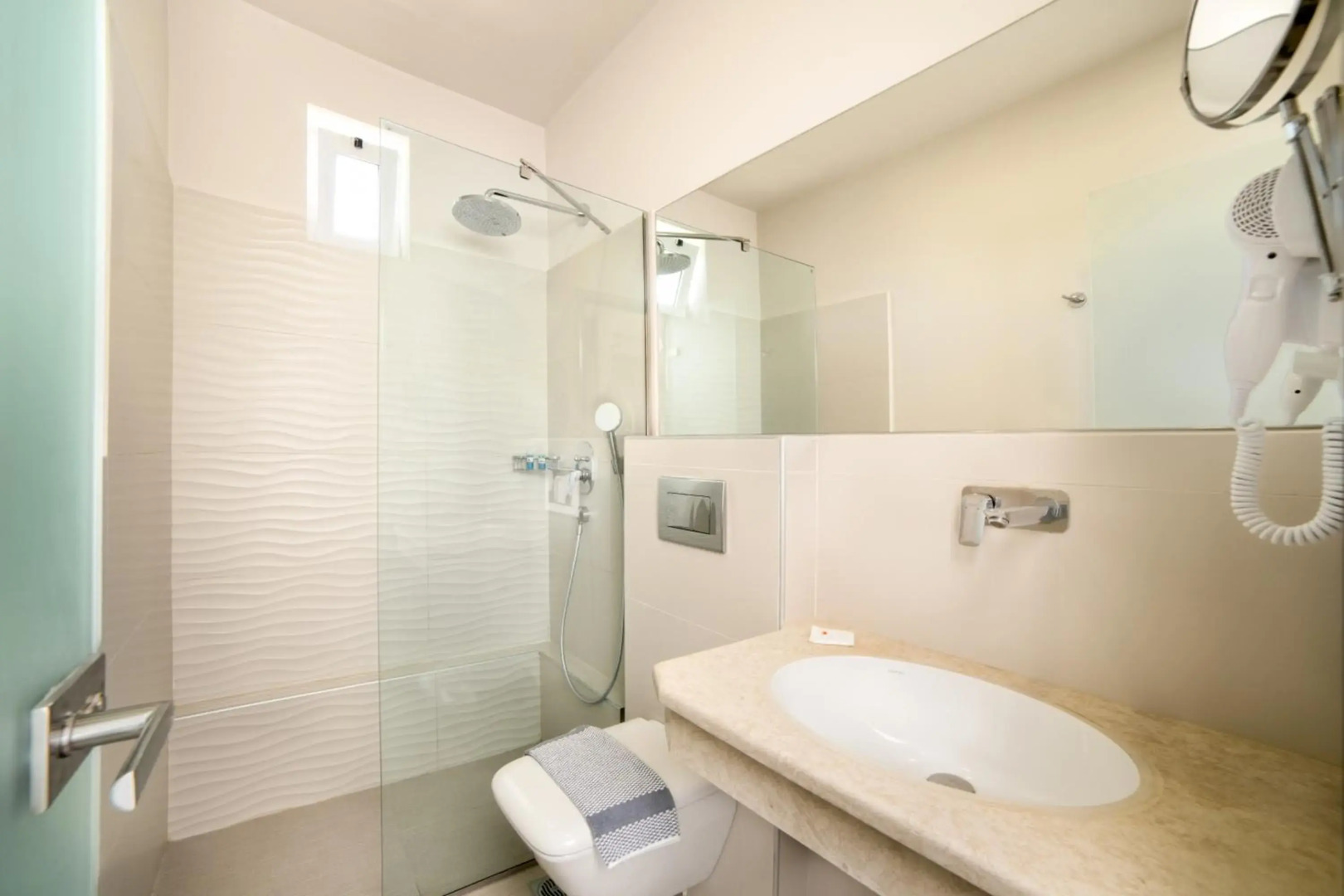 Kalamaki Beach Hotel - Zakynthos Island