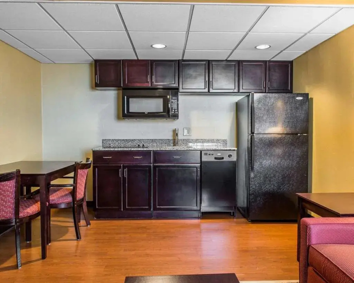 Comfort Inn & Suites East Hartford - Hartford