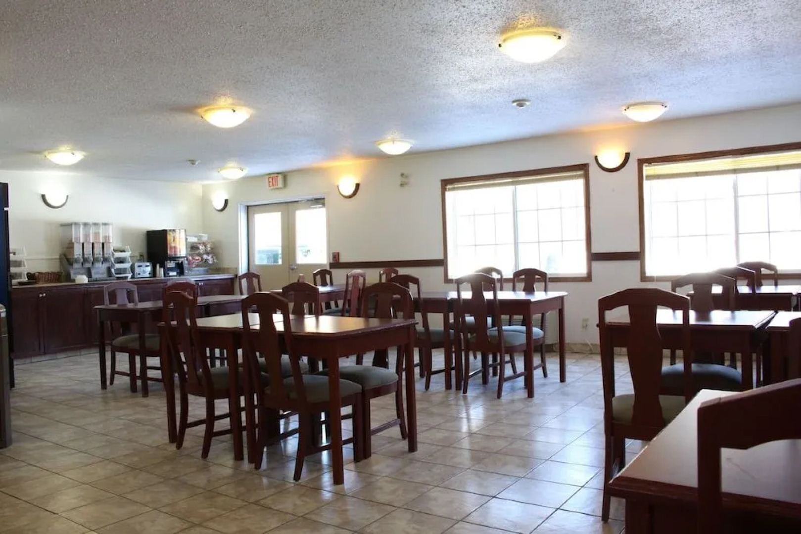 Sunset Inn and Suites